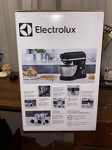 pizza machine: Electrolux “Love Your Day Collection” Kitchen Machine – model EKM3700 — 2