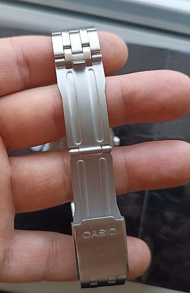 dini saat: Casio kişi qol saatı - Model: MTP seriyası (arxa qapaqda MTP-1383 — 3