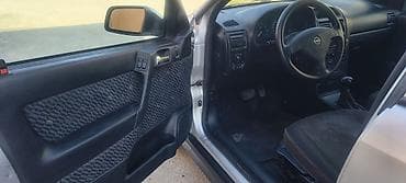 toyota prado 2012: Opel Astra: 1.6 l | 2001 il 287244 km Universal — 10