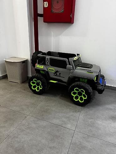elekt: Uşaq elektrik avtomobili – off-road jeep stili - Korpus: boz rəng — 2