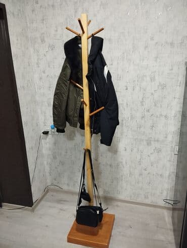 Lincoln: Paltar Asilqani - Material: tam ağac lakla qorunmuş səth - Asqılar — 2