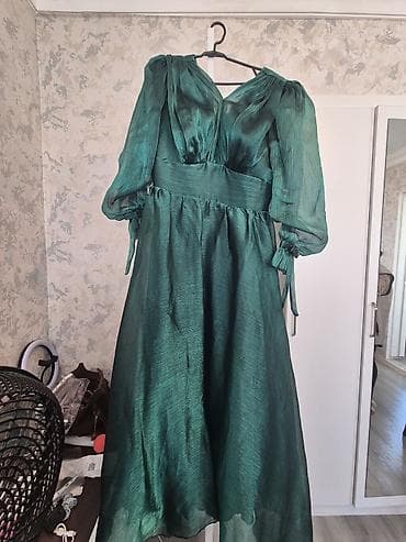 flo memar ecemi: Salam.Tünd zümrüd-yaşıl rəngdə şifon fakturalı uzun ziyafət/nişan/gecə — 3