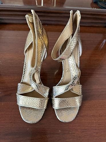 Qızılı rəngli Michael Kors qadın sandaleti - Brend: Michael Michael — 1