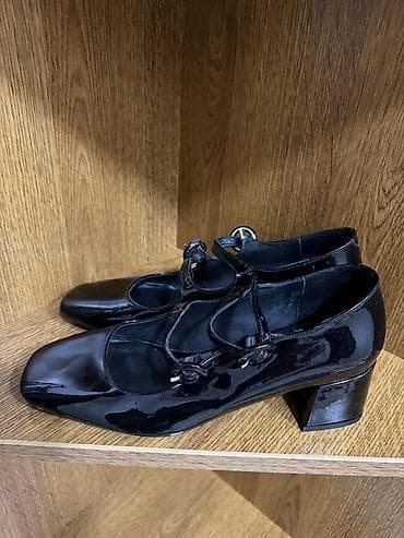 elle ayaqqabi: Qadın ayaqqabısı – qara lak örtüklü Mary Jane üslubu - Rəng: klassik — 2