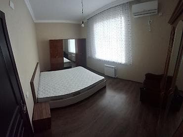 kirə: Öz şəxsi evimdir. Hövsan mida 1-də. 4 cü mərtəbə. 2 otaq 60 kv. Evdə — 9