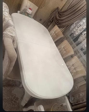 Qonaq otağı üçün, İşlənmiş, Açılan, Oval masa, 8 stul