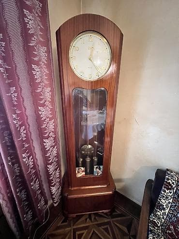 dekor saat: Yerüstü saatlar, Mexaniki, Mayatnik — 1