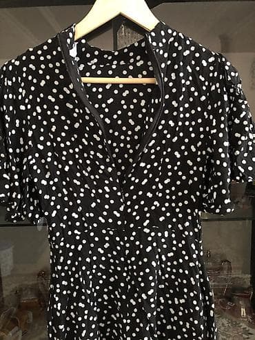 zara: ZARA BASIC Z1975 kolleksiyasından qadın donu. - Rəng və naxış: qara — 2