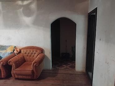 Həyətyanı fərdi yaşayış evi - Tam daş hasarla əhatəli həyət, metal — 8