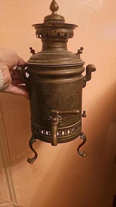 samovar od: Qədim Səfər Samovari 3 ayaqli 1930 illərin həçmi 1 litirlik — 1