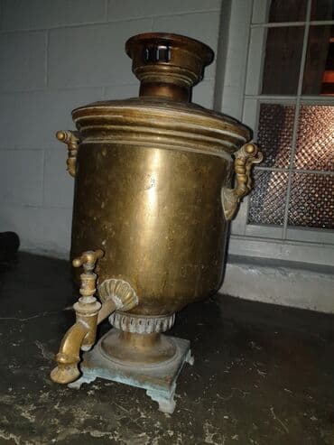 ucuz blender: Samovar 1870-ci il istehsalı satılır 10000 azn. Əsr yarım 150 il — 4