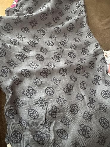 baş: Guess qadın şalı - Brend: Guess - Model/Style: AWS12MOD03 (etiketdə) — 1