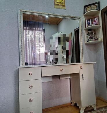 вешалка в прихожую настенная: Dəhliz dolabı — 1