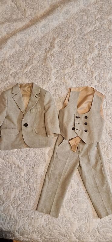 ayaggabı: Uşaq üçün 3 hissəli klassik kostyum dəsti 1 yaş üçün bir dəfə geuinib — 3