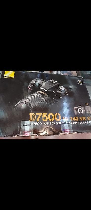 Nikon D7500 18-140 VR Kit - Fotoaparat: Nikon D7500 (DX format