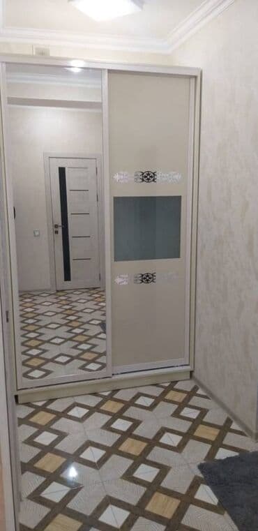 2 otaqlı mənzil vasitəçisiz: Masasirda masazir yasayis kompleksində 12 mərtəbəli binanin 11-ci — 10