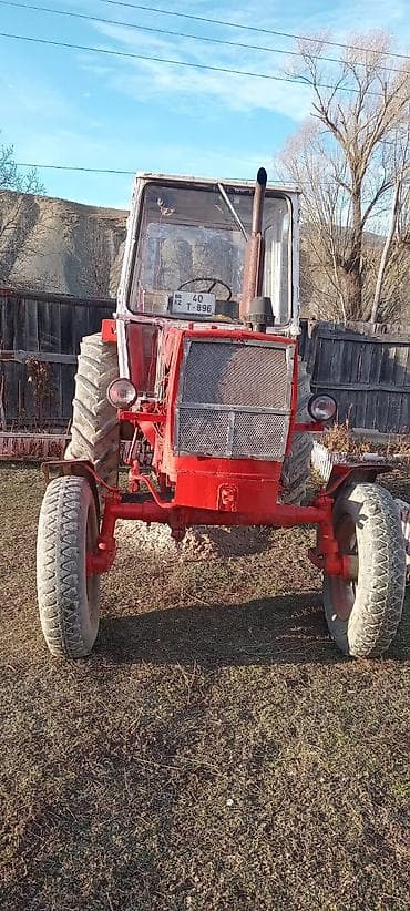 Traktor Belarus YMZ .qiyməti 6000 .saz vəziyyətdə .işləkdir