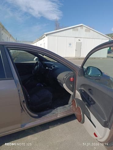 Kia Ceed: 1.6 l | 2007 il Hetçbek