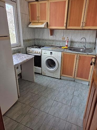 nəsimi rayonu: Nəsimi rayonu, Memar Əcəmi metrosunun yaxınlığında, Nənəmin Təndirinin — 4