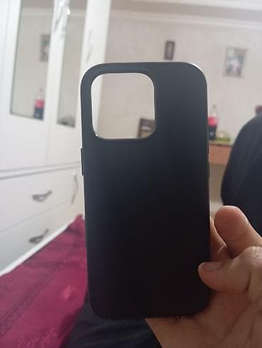 Məhsul: Qara telefon qoruyucu örtük - Material: Yumşaq, elastik