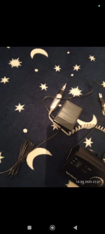 лампа для маникюра: Manikür üçün peşəkar avadanlıq dəsti. Komplekt: - Masaüstü — 9