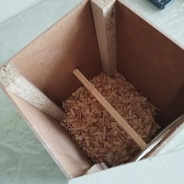 Geyimlər: Taxta quş yuvası/küləkli qəfəs yuva qutusu - Material: ağac/kontrplak — 2