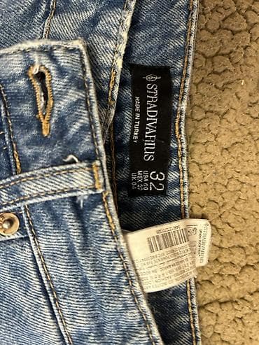 kirayə geyim: Şort, Stradivarius, rəng - Mavi — 1