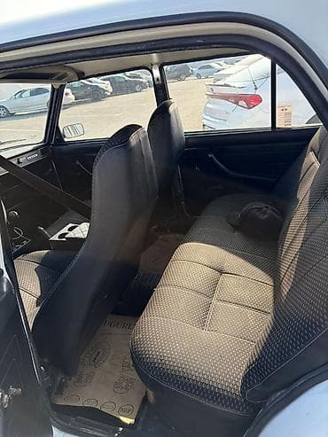 avtobus satılır: İl 2011 Mator karopqa most idealdir. Masin renglenib. Deyisen sag — 5