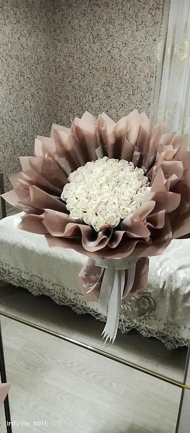qanadlı gül: Məhsul: Zərif gül dəstəsi - Tərkib: Açıq krem rəngli (ivory) mini — 3