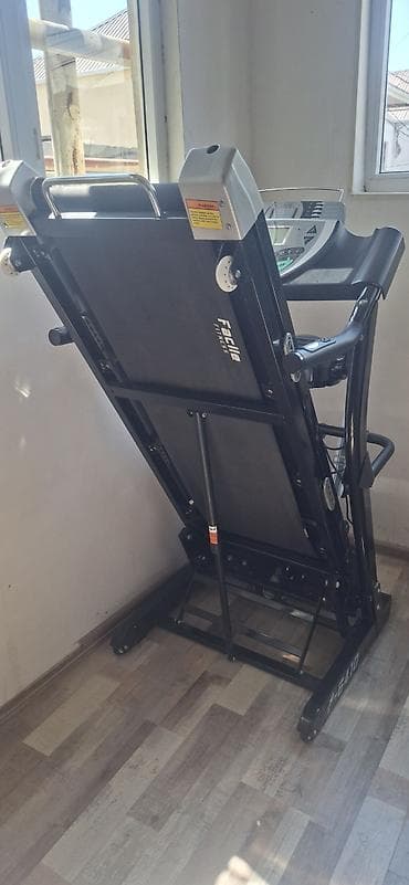 Facile Fitness F-6410 qaçış trenajoru - Elektrikli qaçış yolu, geniş — 9