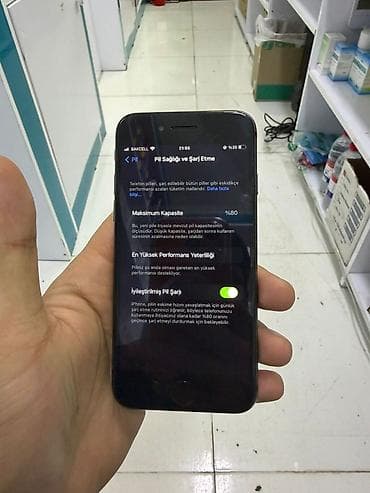 iphone 8 plus yeni: IPhone 8, 64 GB, Qara, Barmaq izi — 6