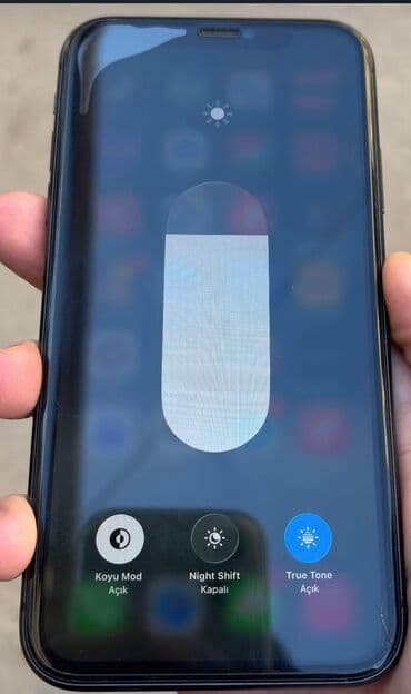 Apple iPhone: IPhone 11, 128 GB, Qara, Face ID — 4