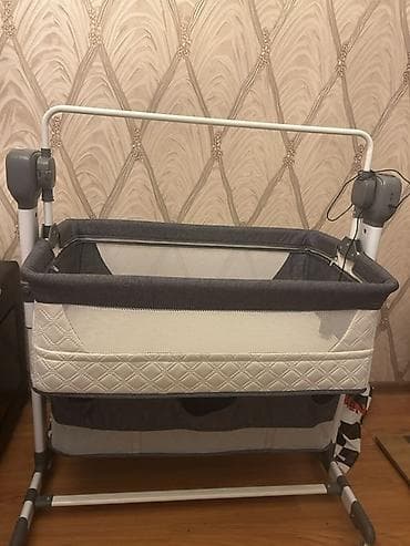 Дом и сад: Для девочки и мальчика, Четырехугольная, Колыбель, Без бортиков, С матрасом, С механизмом качания — 6