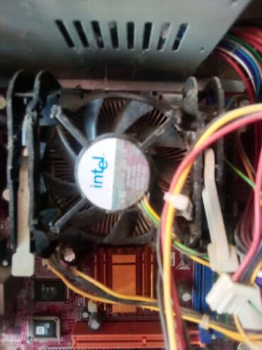 kompyuter alıram: Kompyuter sistem bloku — 2