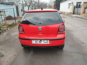 Riyaziyyat: Volkswagen Polo, qırmızı rəng, hetçbek kuzov. Texniki xüsusiyyətlər — 6