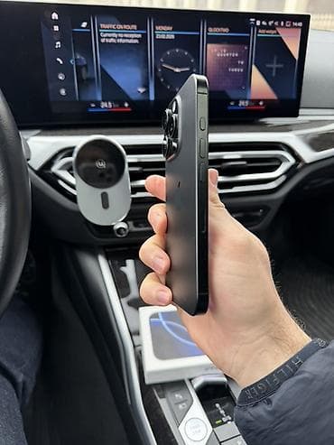 iphon 10: IPhone 16 Pro, 256 GB, Qara, Simsiz şarj — 3