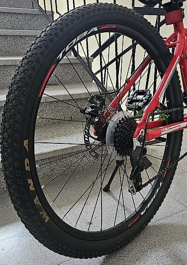 velosiped diskleri: Toba dağ velosipedi – parlaq qırmızı rəngdə, yüngül və möhkəm — 2