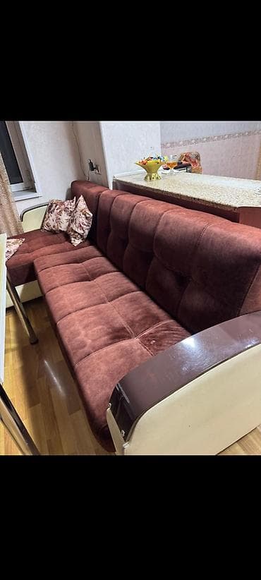 Künc divan, İşlənmiş, Açılan, Bazalı, Çatdırılma yoxdur lalafo.az -da Künc divan, İşlənmiş, Açılan, Bazalı, Çatdırılma yoxdur