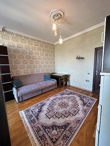 lenkeranda satilan evler: Xirdalan Kiristal 2 Menzile

Otaq Yoldasi Xanim Axtarilir — 6