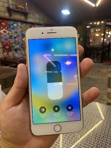 apple komputer: IPhone 8 Plus, Qızılı, Barmaq izi — 3