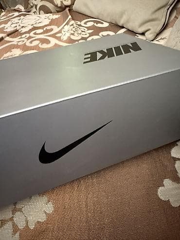 Nike, Ölçü: 41, Yeni — 5