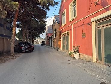 110: 4 otaqlı, 135 kv. m, Kredit yoxdur, Yeni təmirli — 1