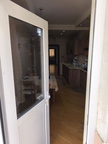 kirayə qarayev: 4 otaqli temirli satilir — 64