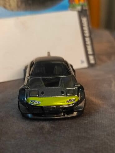 uwaq ucun tortlar: Ideal vezzyetde Hotwheels miata mazda — 2