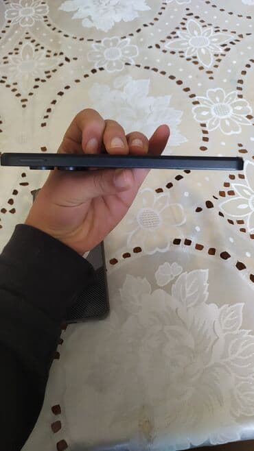 en ucuz oyun konsolları: Redmi 13C, 128 GB, rəng - Qara, Barmaq izi — 6