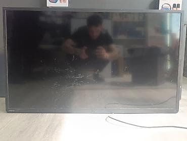 165 ekran televizyon: Toshiba LCD televizor - Ekran diaqonalı: təxminən 40–43 düym (etiket — 2