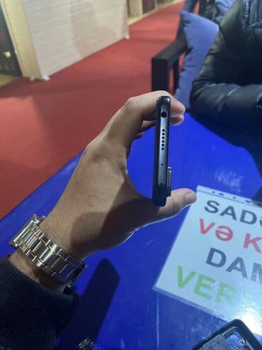 vivo iqoo 13 qiymeti: Xiaomi 11T Pro, 128 GB, rəng - Qara, 
 Qırıq, Barmaq izi, Face ID — 5