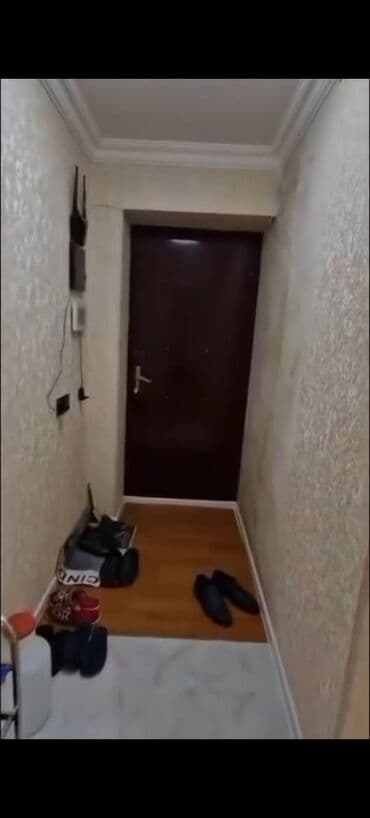 Mənzil alıram: Bakı, Bakıxanov qəs., 2 otaqlı, Köhnə tikili, m. Gənclik, 60 kv. m — 4