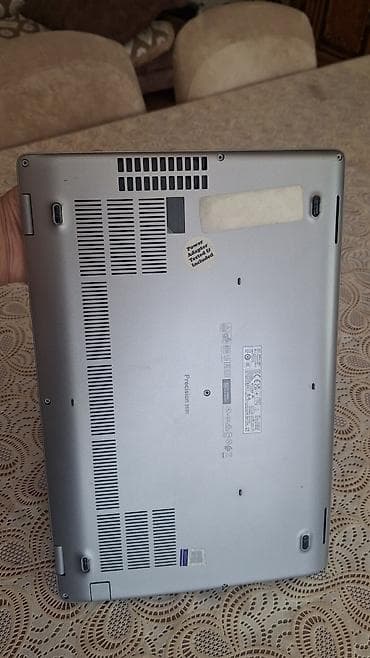 prosessor i7: İşlənmiş Dell Precision, 15.6 ", Intel Core i7, 256 GB — 3