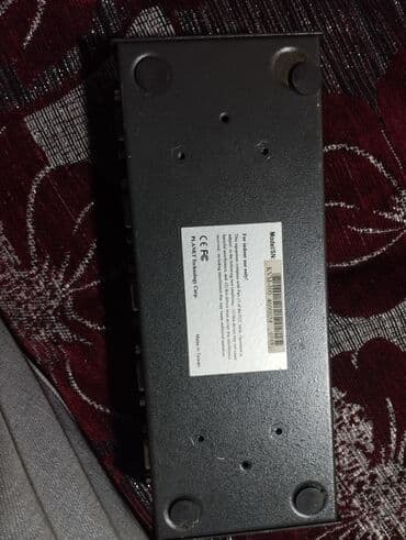 en ucuz piano: Planet 4 port KVM Switch — 3